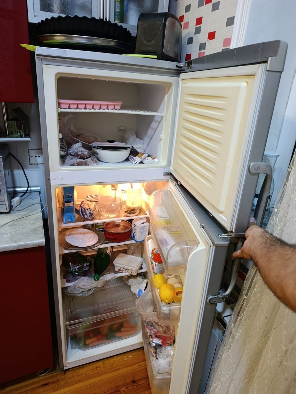 Beko defrost soyuducu tam işlək vəziyyətdə heç bir problemi yoxdur — Mallar, Bakı (2)
