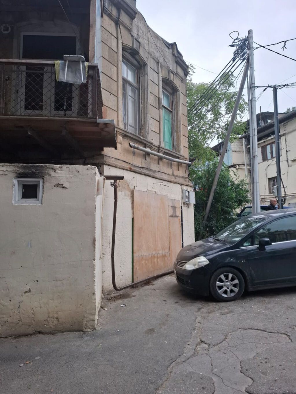 Seherin merkezinde. 28 may metrosunun teze cixisinin yaxinliginda — Daşınmaz əmlak, Bakı (9)