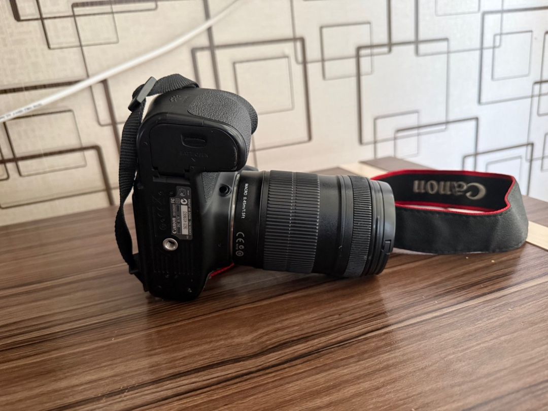 Fotoaparat Canon EOS 60D + EF-S 18-55mm — Elektronika, Bakı (5)