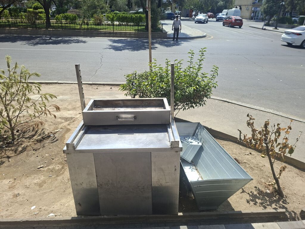 Paslanmayan poladdan hazırlanmış peşəkar şiş kabab/şamıyaxan mangal — Mallar, Bakı (5)