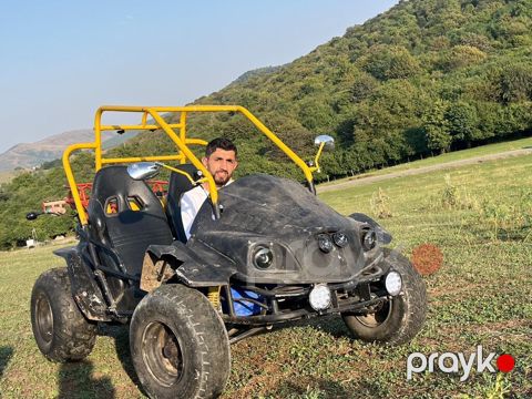 İki nəfərlik off-road buggi - Güclü boru karkaslı şassi, sarı rəngli — Gəncə