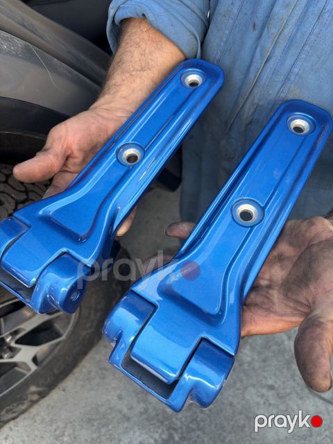 Jeep Wrangler JL baqaj qapı petləsi