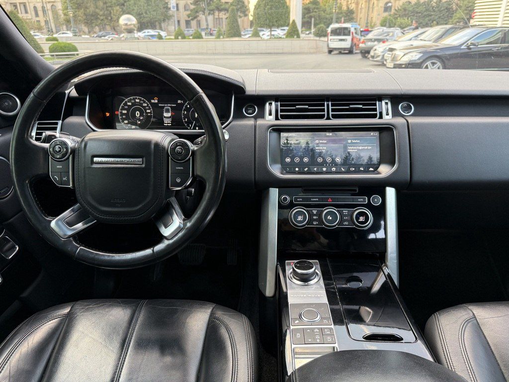 Land Rover Range Rover, 3.0 L, 2016 il, 190 000 km — Avtomobillər, Bakı (12)