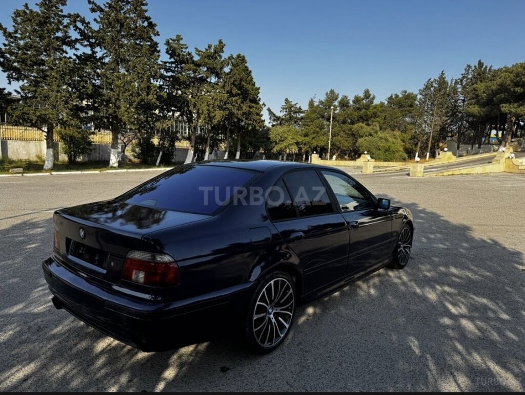 BMW 5 Series E39 sedan - Kuzov: sedan, tünd göy rəng - Mühərrik — Avto, Masazır (2)