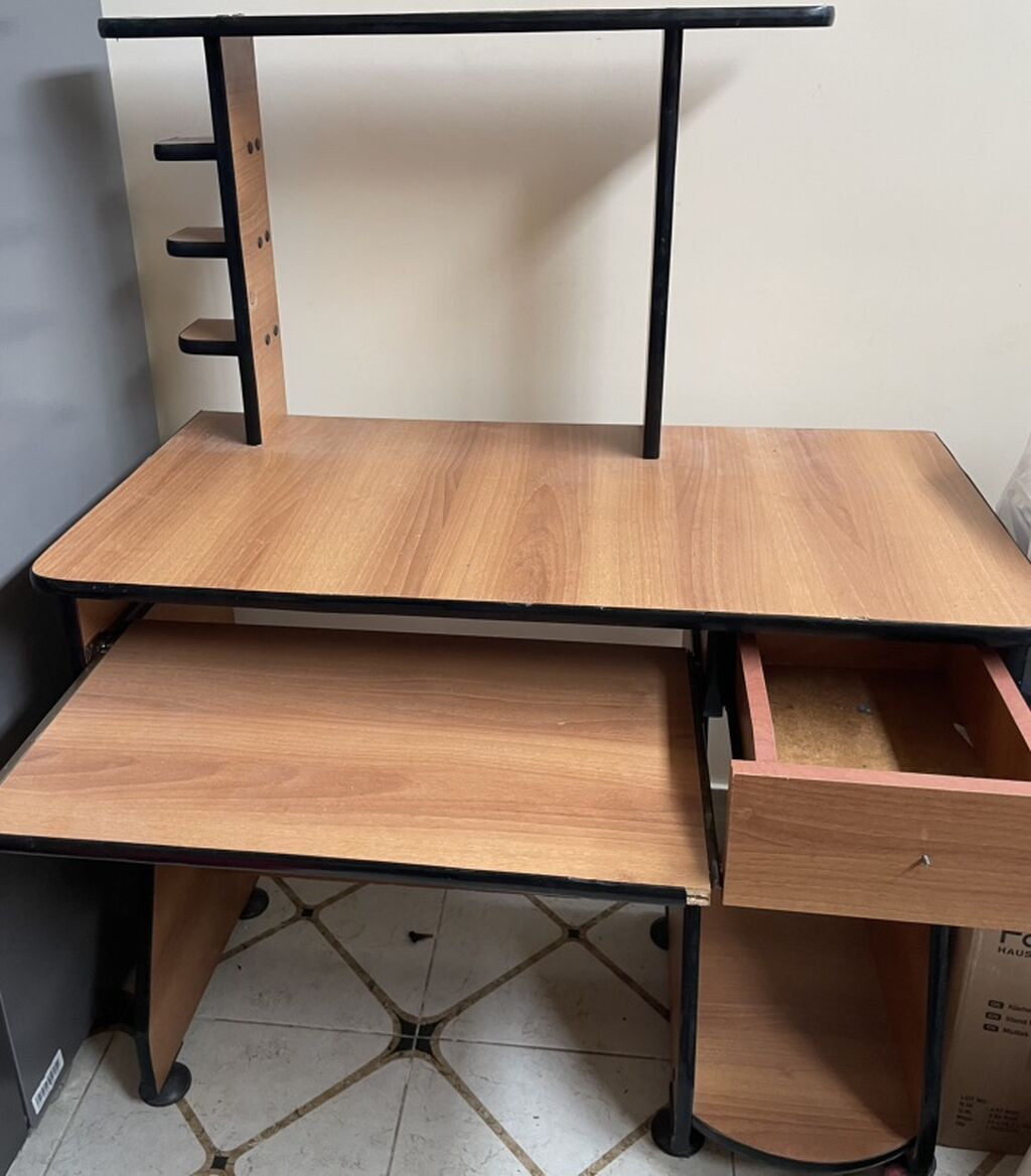 Düz masa, Polkalı, Siyirməli, Metal, Zəmanətsiz, Kredit yoxdur — Mebel, Quba (2)