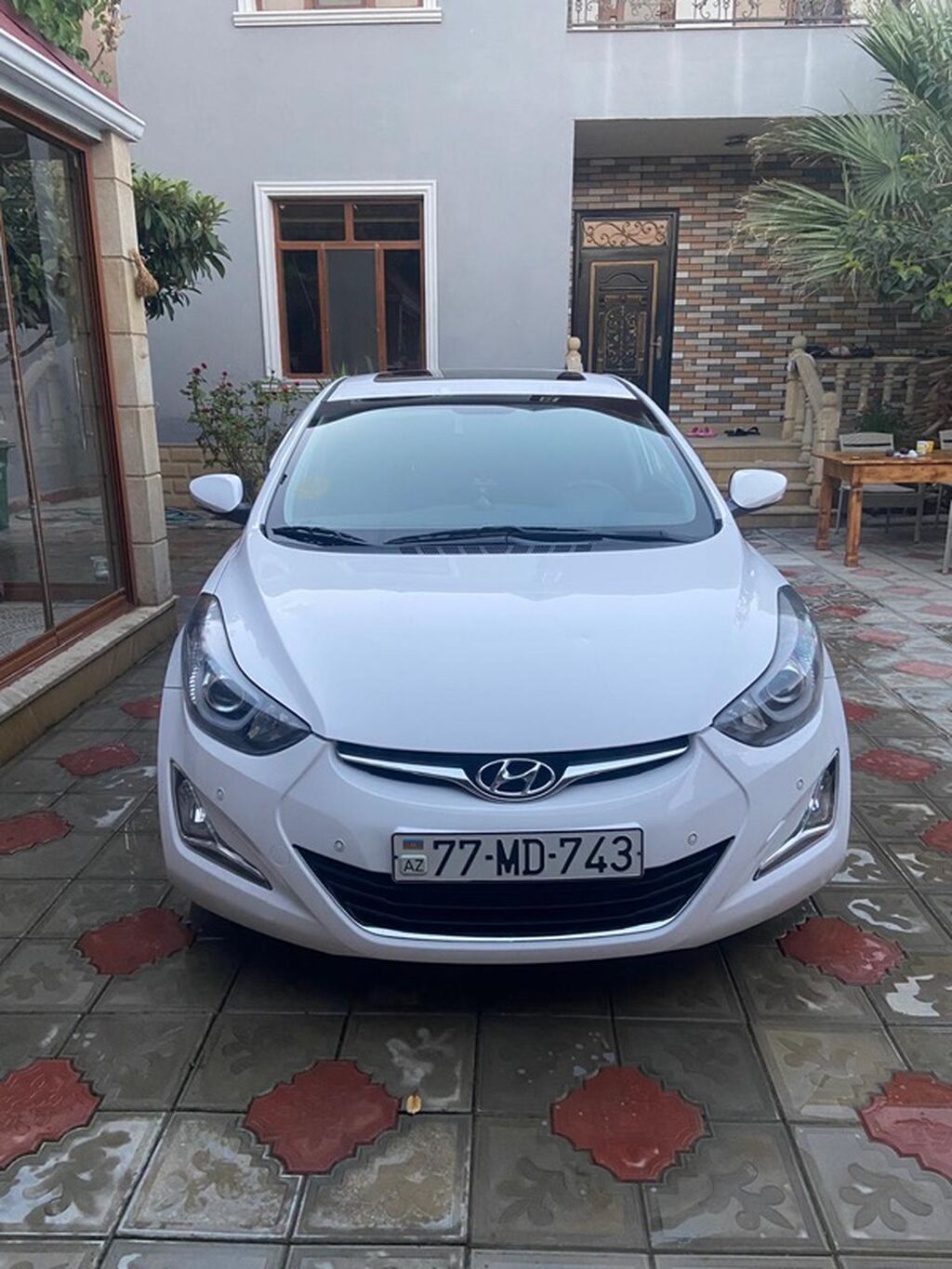 Hyundai Avante: 1.6 l 2013 il Sedan — Avto, Masazır (9)