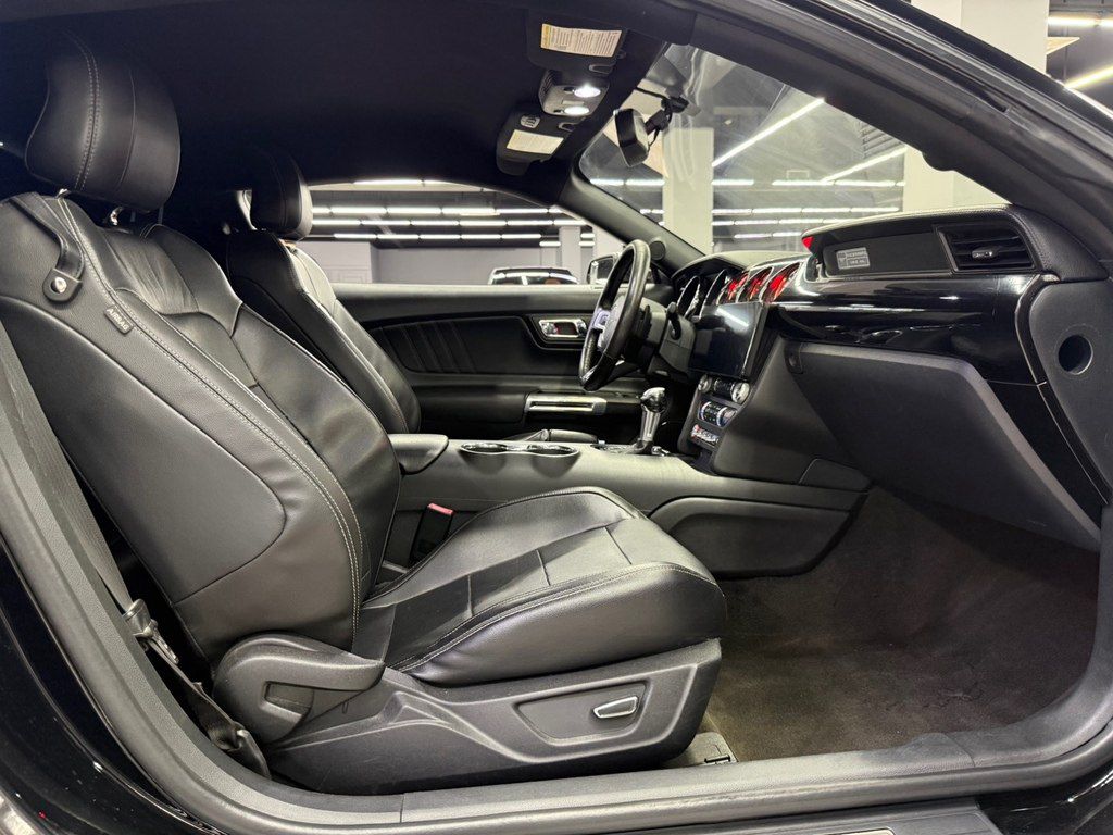 Ford Mustang, 2.3 L, 2015 il, 160 000 km — Avtomobillər, Bakı (11)