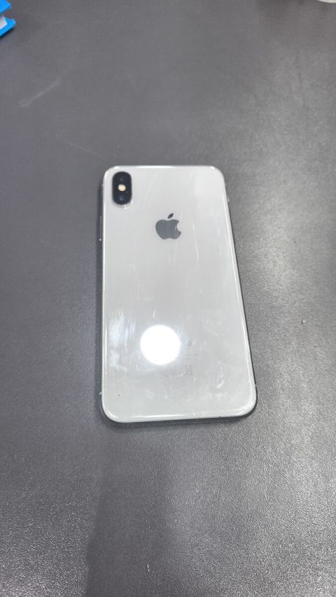 Apple iPhone X Silver 256GB/3GB — Bakı