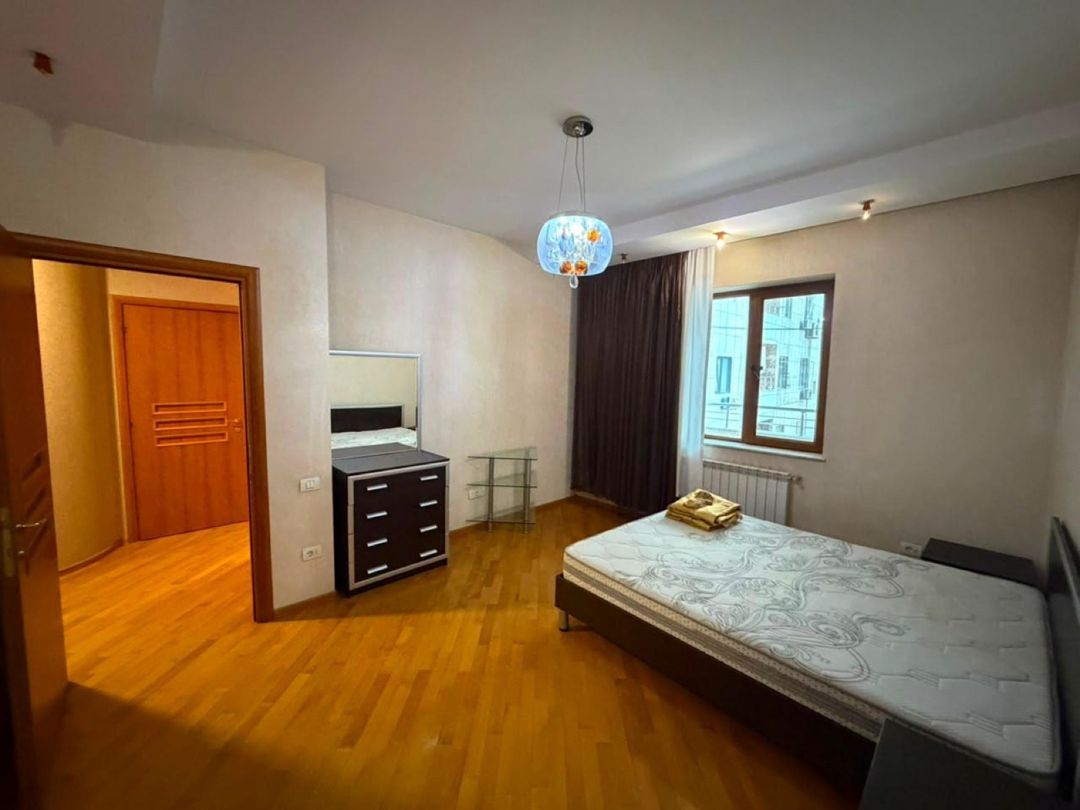 2-otaqlı yeni tikili kirayə verilir, Nəsimi r., 96 m² — Mənzil, Bakı (11)
