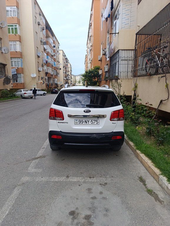 Kia Sorento, 2.0 L, 2010 il, 200 000 km — Avtomobillər, Bakı (2)