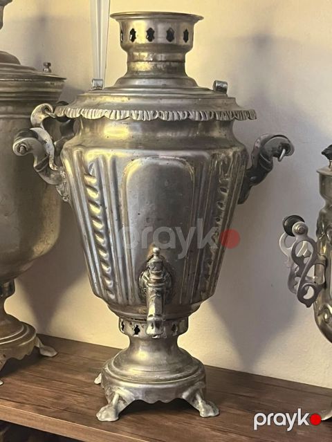 Qədimi armudu formalı samovar 6 litr az .istifadə olunub üstü — Bakı