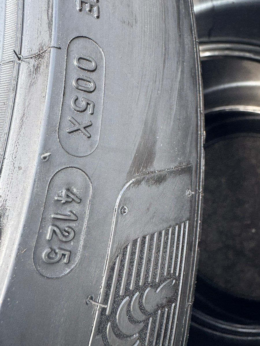 Mercedes-Benz GLS şinləri 325/35 R22, 285/40 R22 — Ehtiyat hissələri və aksesuarlar, Bakı (6)