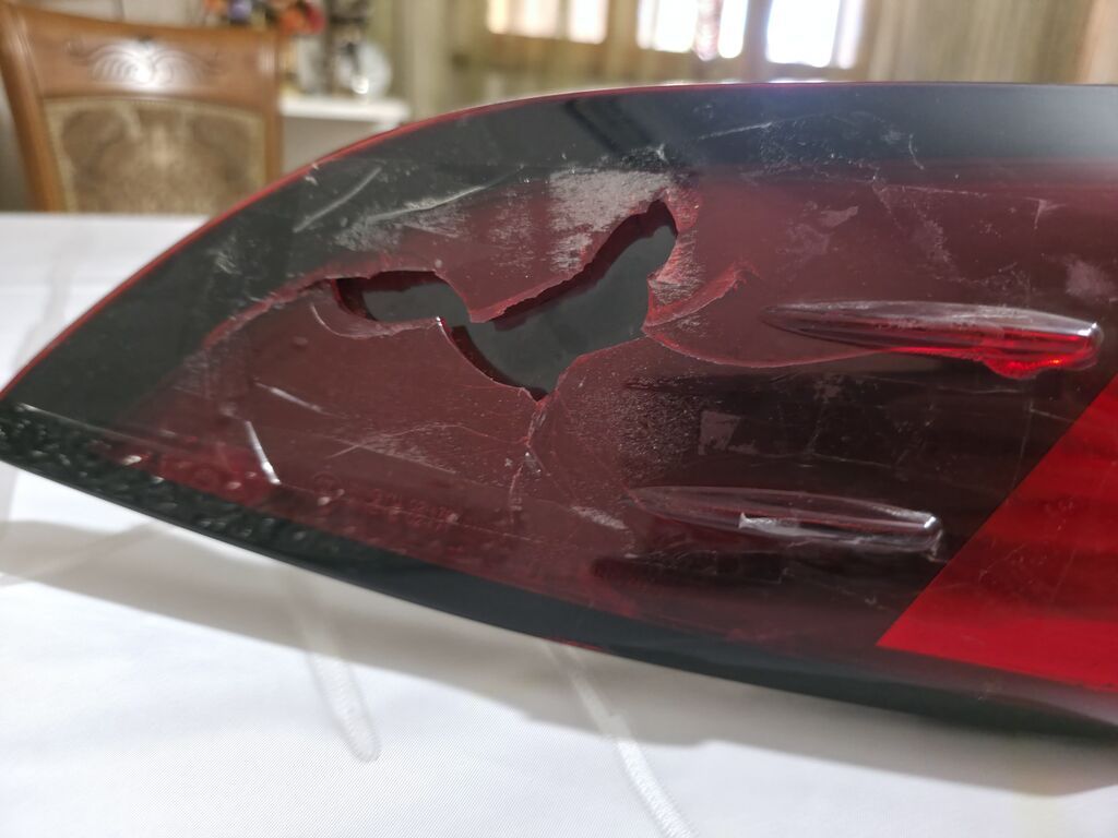 Toyota Corolla arxa sağ stop/farası (LED tipli) - Orijinal arxa sağ — Ehtiyat hissələri, Bakı