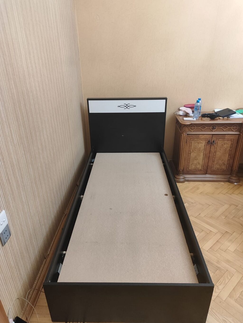 Tək nəfərlik çarpayı karkası - Ölçü: standart tək nəfərlik (təxmini — Mebel, Bakı (2)