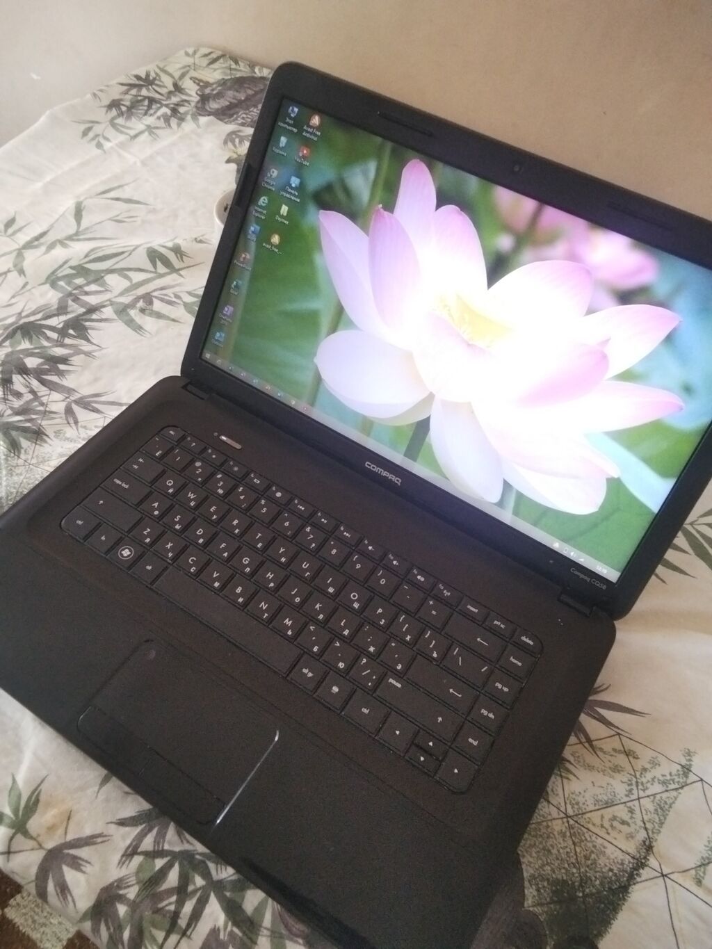 Compaq CQ58 noutbuku - Ekran: 15.6" (parlaq panel) - Klaviatura: tam — Elektronika, Bakı