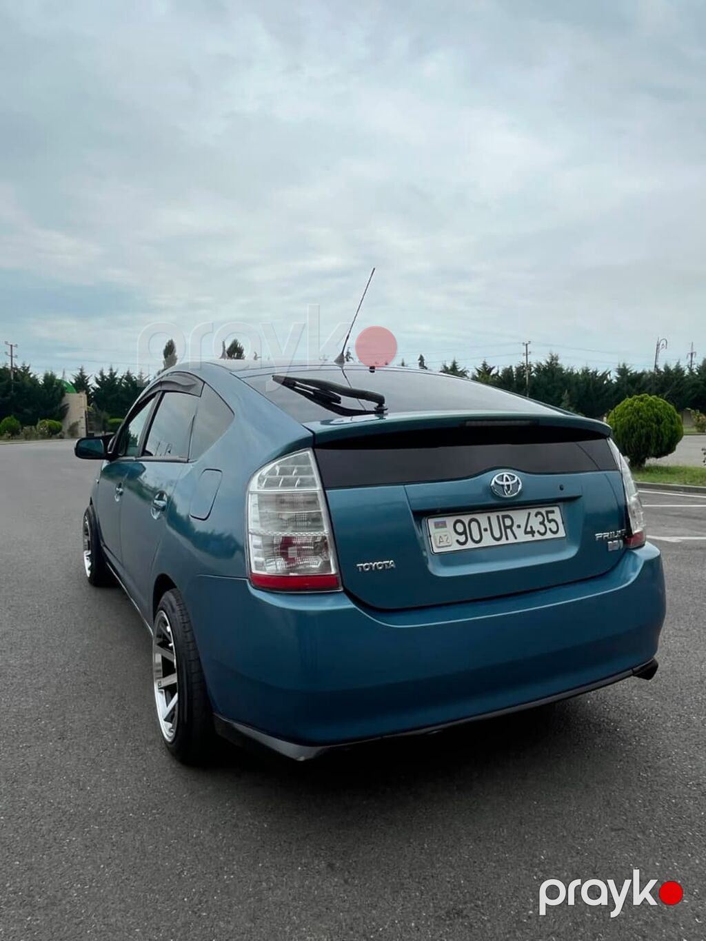 Toyota Prius (ikinci nəsil) hibrid hetçbek Xüsusiyyətlər və təchizat — Avto, Bakı (9)