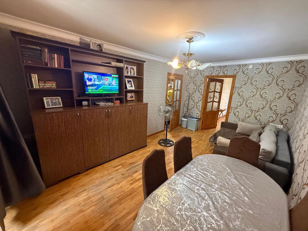 3-otaqlı mənzil, Rüstəm Rüstəmov küç., 70 m² — Mənzil, Bakı (9)