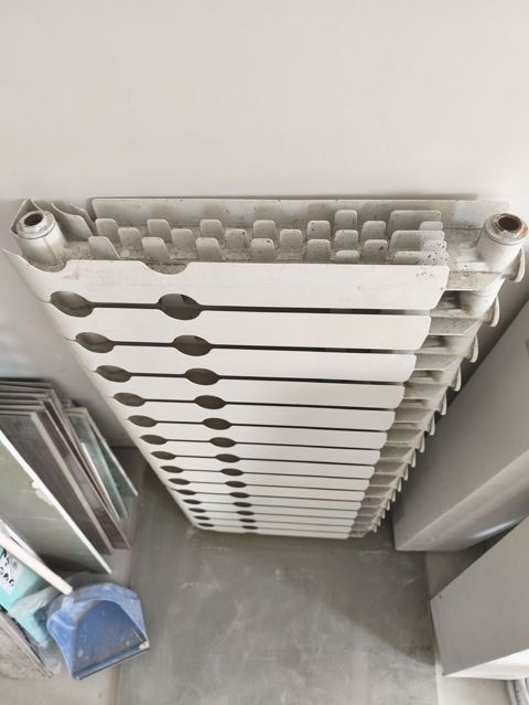 10 ilin radiatorudu ishlek vezyetdedi ehtiyac olmadığı ucun satiram — Bakı