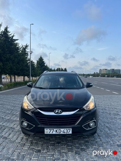 Hyundai ix35, 2.0 L, 2014 il, 200 000 km