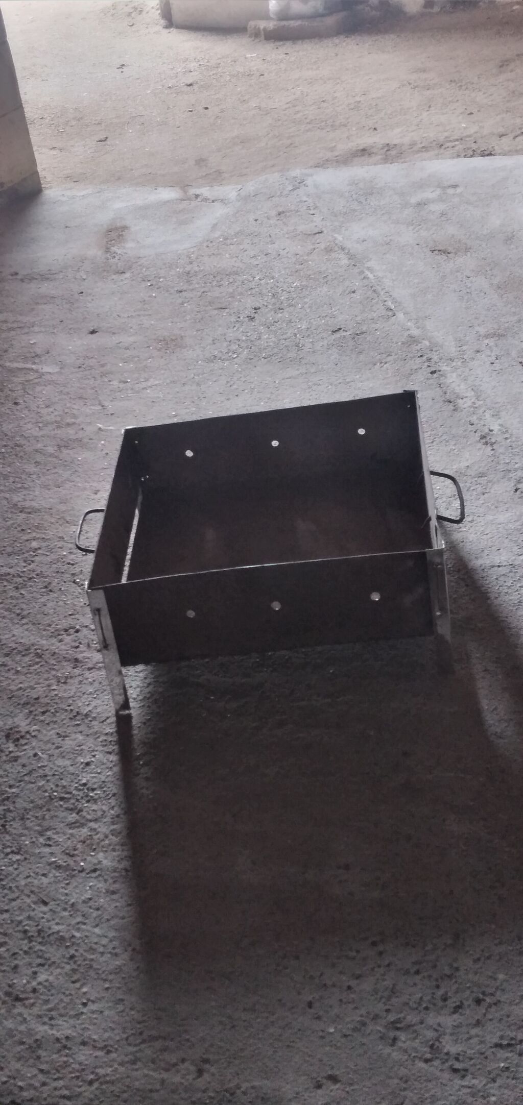 Daşına bilən metal manqal - Material: qalın polad təbəqədən — Mallar, Digah (4)