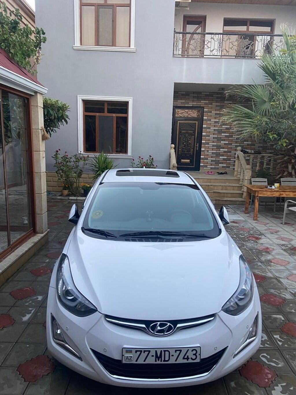 Hyundai Avante: 1.6 l 2013 il Sedan — Avto, Masazır (3)
