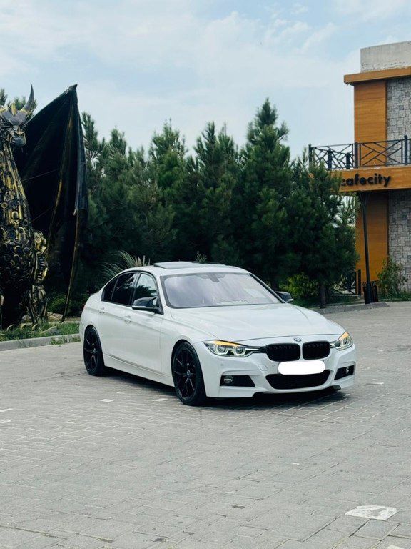 BMW 330, 2.0 L, 2016 il, 165 000 km — Avtomobillər, Bakı (4)