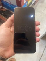 Telefon ideal veziyetdedir yalnız Barter wp aktivdir — Goods