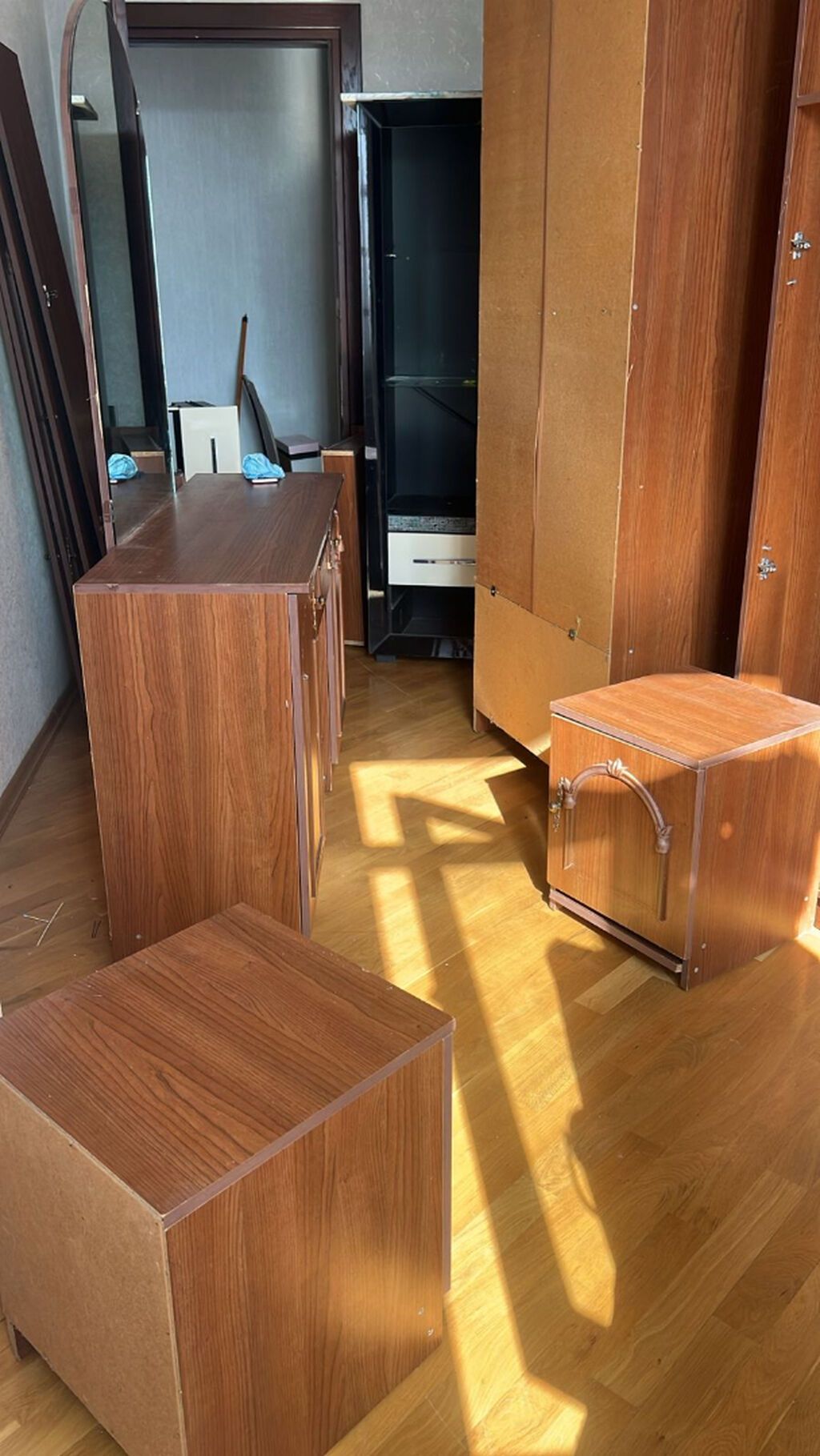 Əlimyandi dest mebel qiriq sokuk yoxdu sadece unvandan goturub — Mebel, Bakı (3)