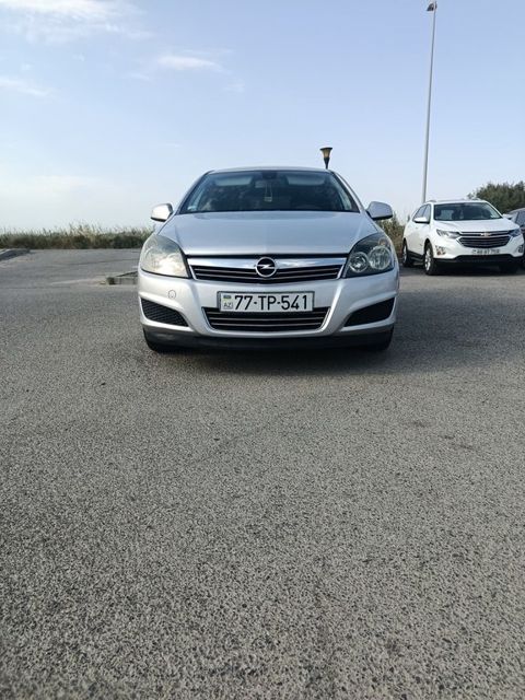Opel Astra, 1.3 L, 2010 il, 258 444 km — Bakı