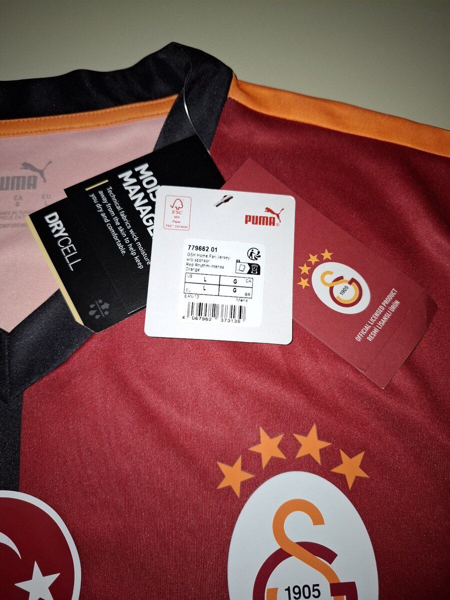 Etiketli və İmzalı Galatasaray Forması orijinal — Şəxsi əşyalar, Bakı (8)