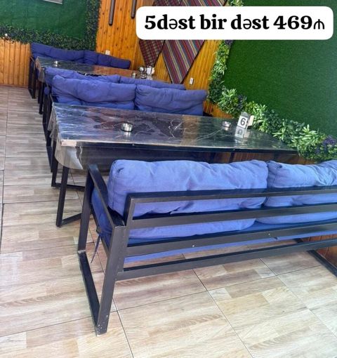 Kafe restoran uçun divan desti 1dest 469₼ satılır 5 dəst var.ölçüsü — Digah