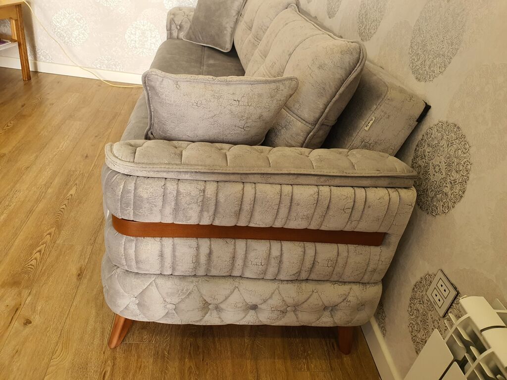 Açılıb-yığılan 3 nəfərlik divan satılır. Divan açıldıqda geniş yatacaq — Mebel, Bakı (3)