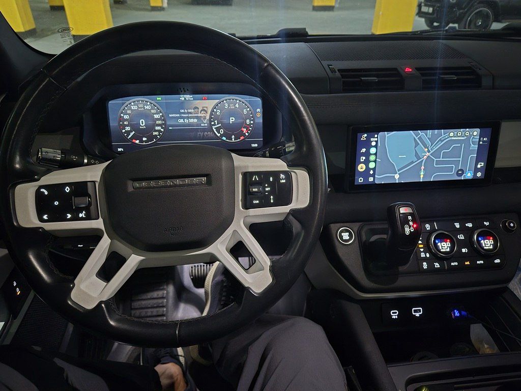 Land Rover Defender, 2.0 L, 2021 il, 110 000 km — Avtomobillər, Bakı (8)