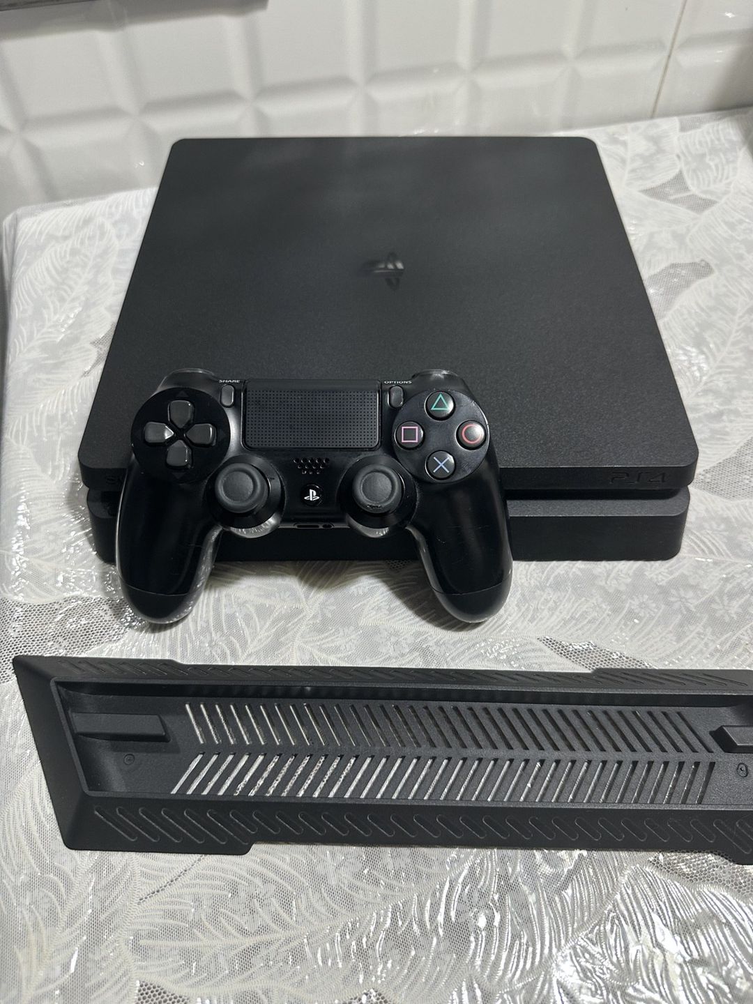 PlayStation 4 Slim 1TB — Elektronika, Bakı (2)