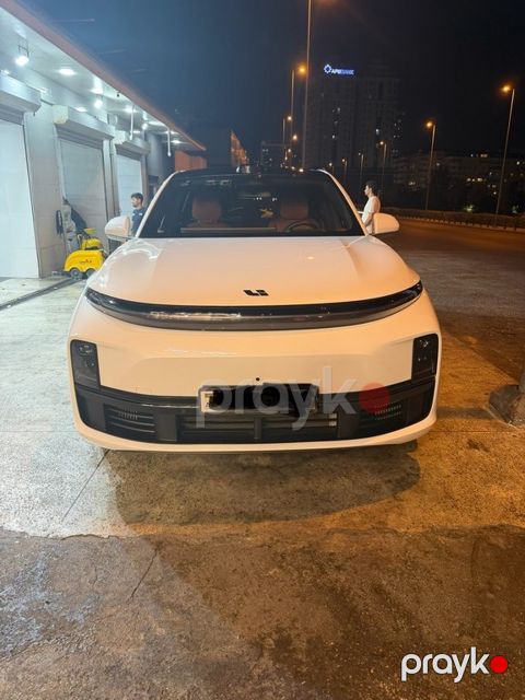 Li Auto L7, 1.5 L, 44.5 kWh, 2024 il, 20 000 km — Bakı