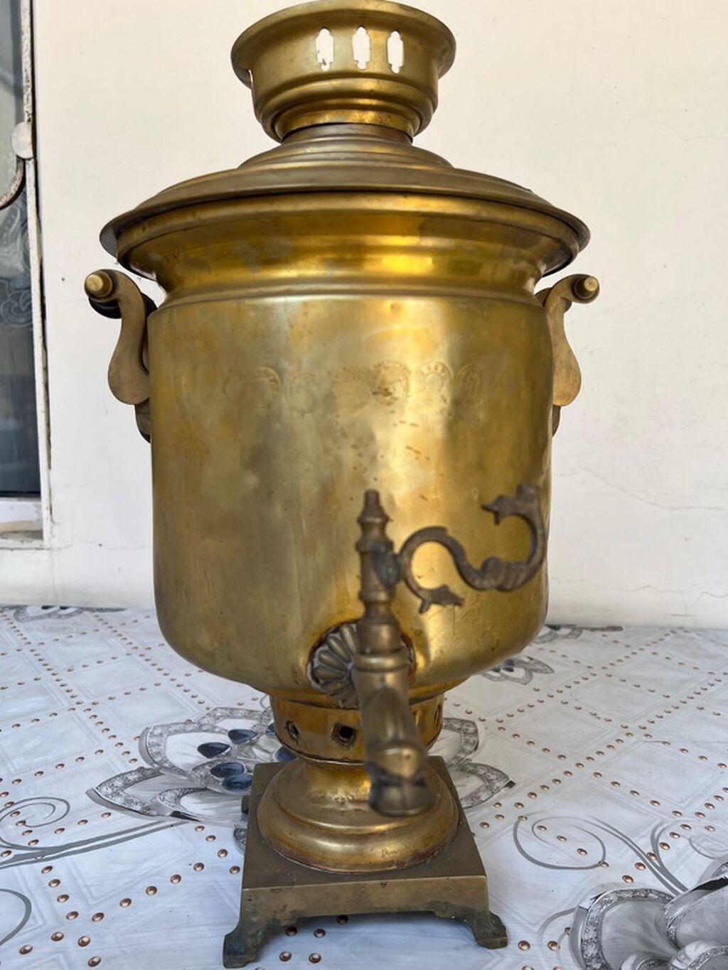Misin samovar – bürünc gövdəli, klassik rus üslubunda. Xüsusiyyətlər — Samovarlar, Bakı (2)