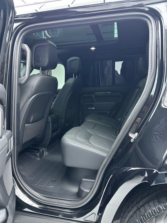 Land Rover Defender, 3.0 L, 2022 il, 61 000 km — Avtomobillər, Bakı (10)