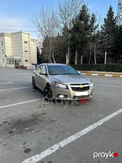 Chevrolet Cruze, 1.4 L, 2015 il, 278 000 km