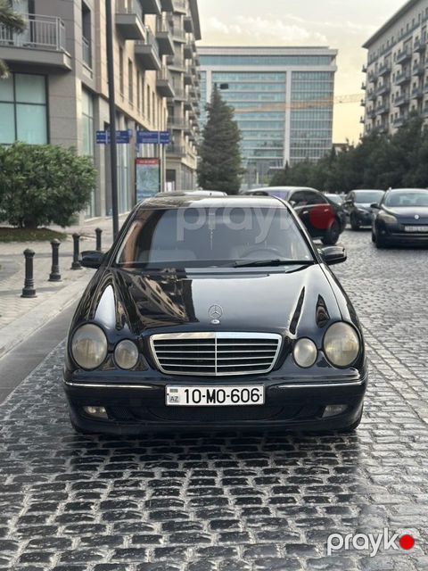 Mercedes E 220, 2.2 L, 2000 il, 335 000 km — Bakı