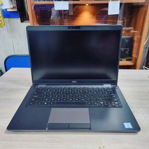 Noutbuk "Dell latitude 5300" — Bakı