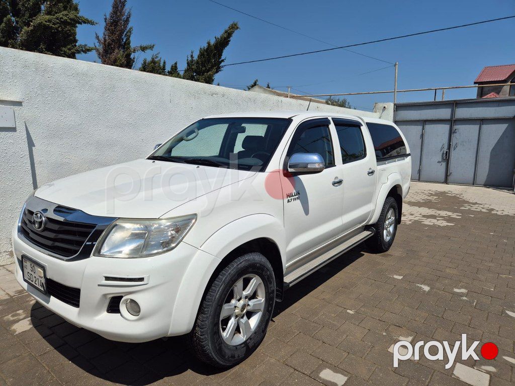 Toyota Hilux, 2.7 L, 2013 il, 101 000 km — Avtomobillər, Bakı (2)