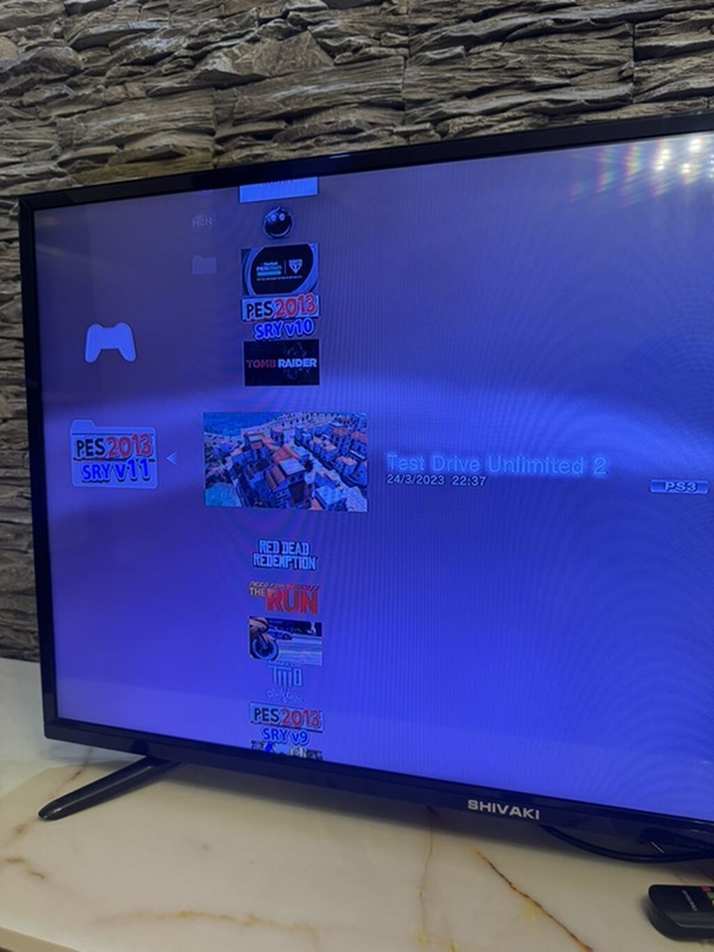 PlayStation 3 super slim 250 gb yaddas 15 oyun var 2 pultla verilir — Elektronika, Bakı (5)
