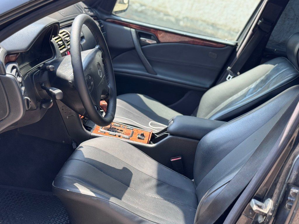 Mercedes E 200, 2.2 L, 2001 il, 426 352 km — Avtomobillər, Sumqayıt (10)