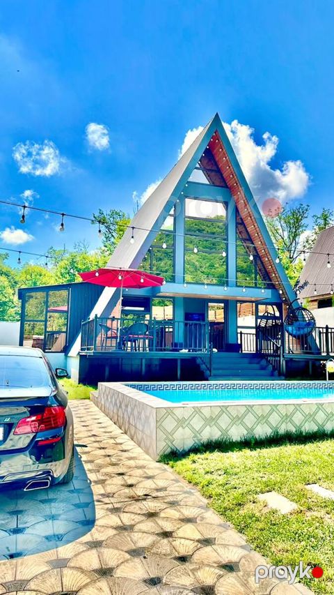 Villa kirayə verilir, Vəndam qəs