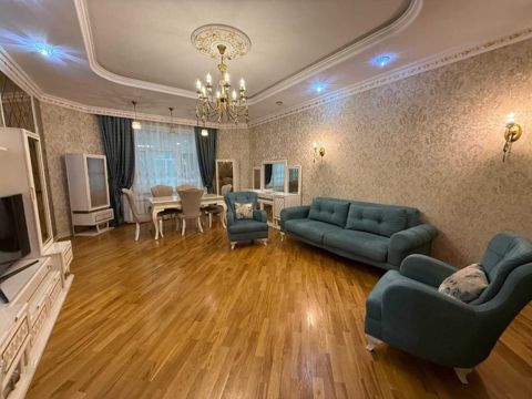 3-otaqlı yeni tikili kirayə verilir, Gənclik m., 120 m² — Bakı