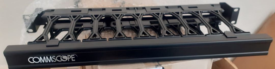 Patch panel üçün kabel kanal 1u 2u 24 portlu rj 45 — Şəbəkə və server avadanlığı, Bakı (4)
