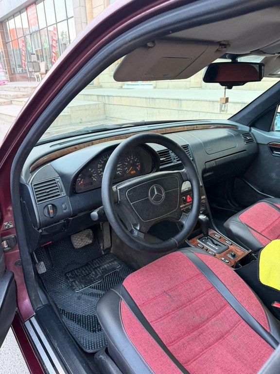 Mercedes C 200, 2.0 L, 1995 il, 280 000 km — Avtomobillər, Sumqayıt (3)