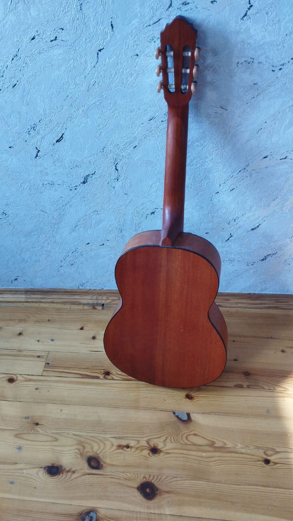 Klassik gitara, Cordoba, İşlənmiş, Ünvandan götürmə, Ödənişli çatdırılma, Rayonlara çatdırılma — Mallar, Bakı (2)