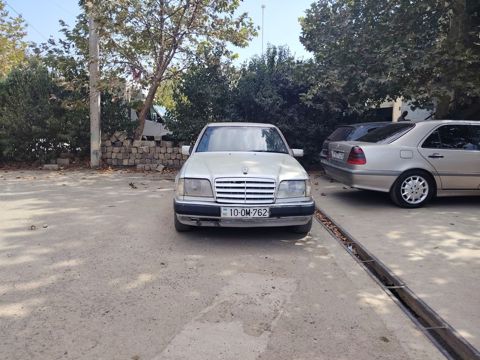 Mercedes E 250, 2.5 L, 1994 il, 250 000 km — Cəlilabad