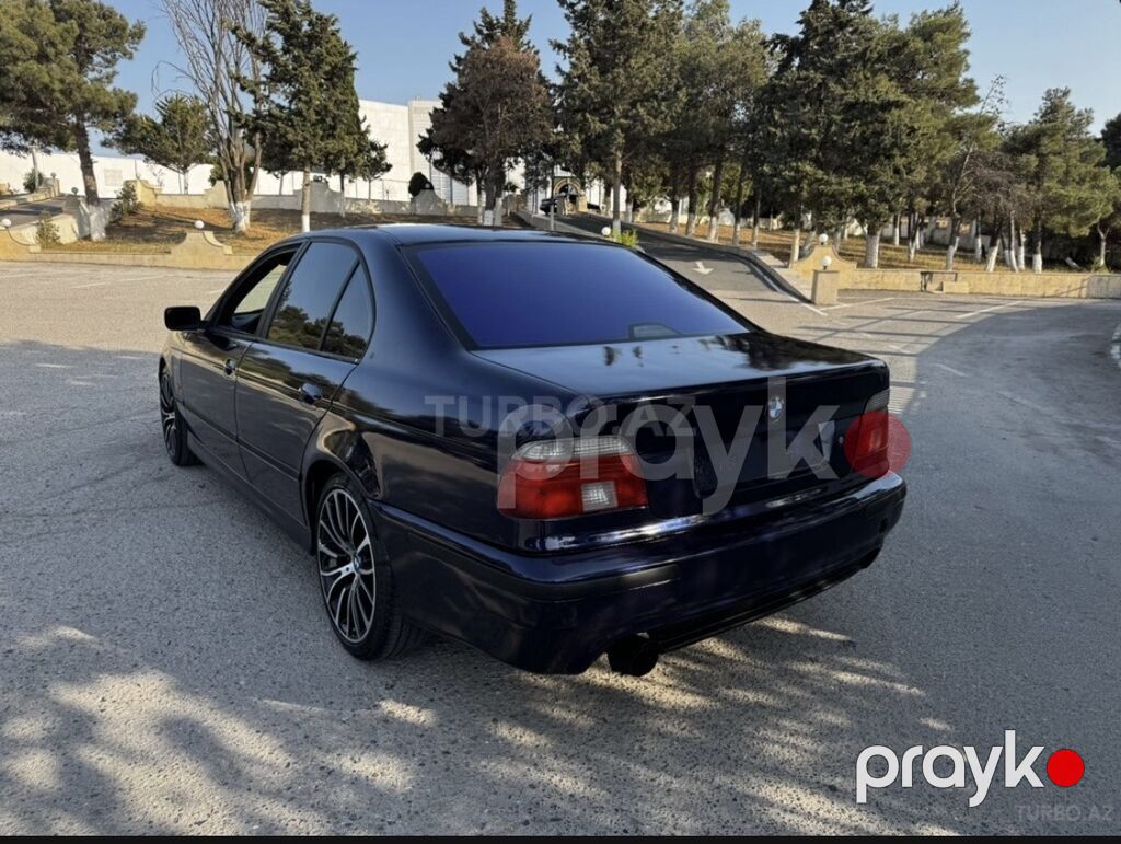 BMW 5 Series E39 sedan - Kuzov: sedan, tünd göy rəng - Mühərrik — Avto, Masazır (4)